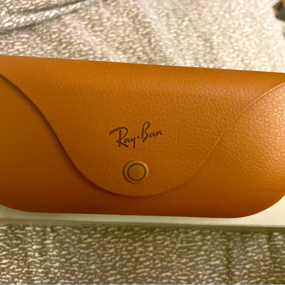 Rayban Wayfarer Shiny Caramel Meta Sunglasses